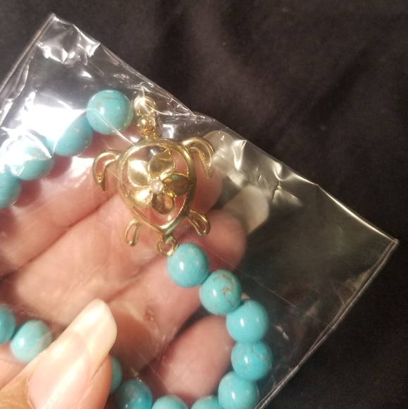 TURTLE W/CZ STRETCHY BRACELET - Picture 3 of 4